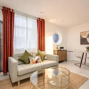 Apartments, Salisbury Appartement